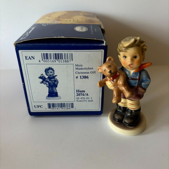 Exclusive Edition M.J. Hummel Collectibles #1386 Christmas Gift Figurine w/ Box - Picture 2 of 3